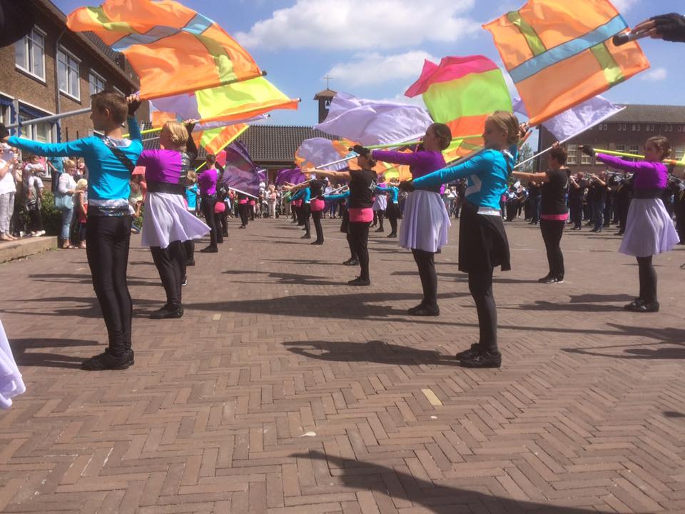 85 jaar Showband Jong-Holland - defile